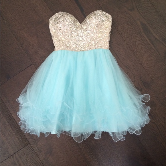 Prom dress