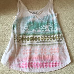 Billabong patterned tank