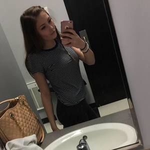 Meet your Posher, Hannah