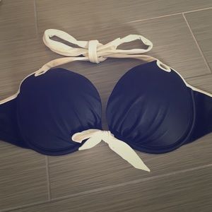 Victoria Secret Black bikini top!