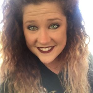 Meet your Posher, Kelsey