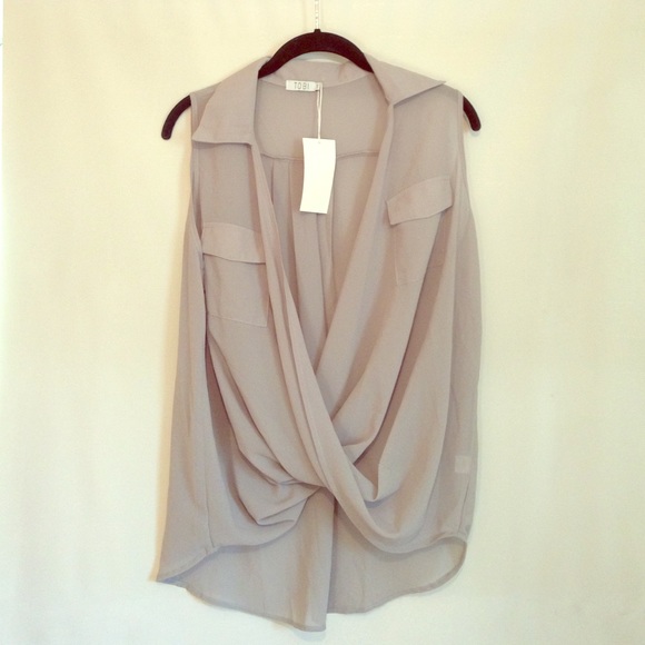 Tobi Tops - Zoey Twist Top in Grey