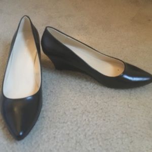Black pointy toe wedges