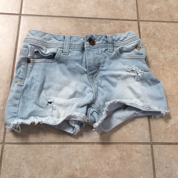 Girls light washed denim shorts