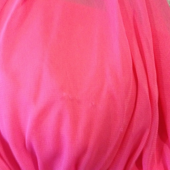 Pink coral gown - Picture 3 of 3