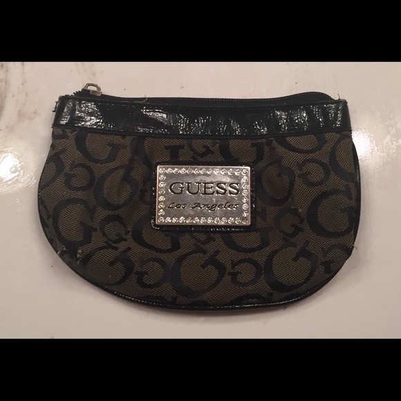 Guess Wallet - Picture 2 of 4