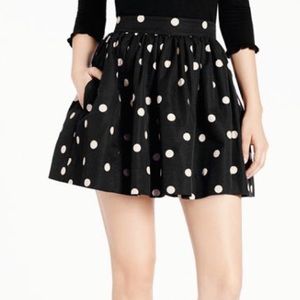 Brand new without tags size 4 Kate Spade skirt.