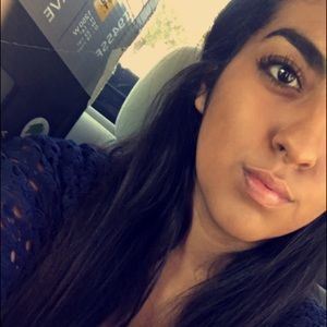 Meet your Posher, Gabriella