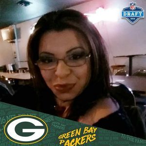 Meet your Posher, Alicia