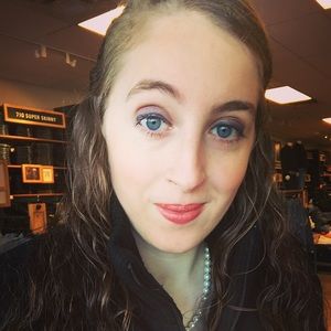 Meet your Posher, Shawna