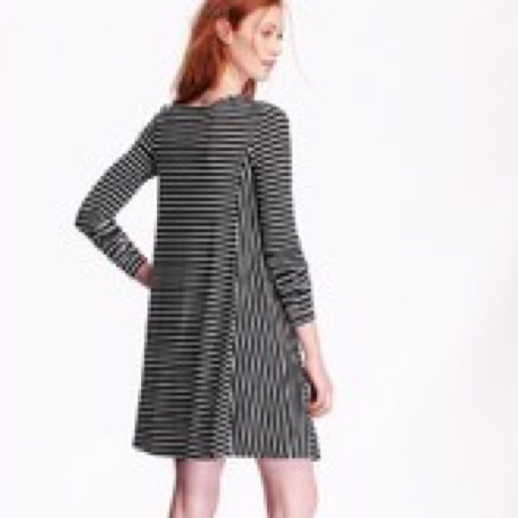 Striped dress - Picture 2 of 4