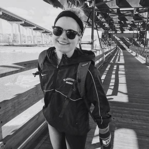 Meet your Posher, Paige