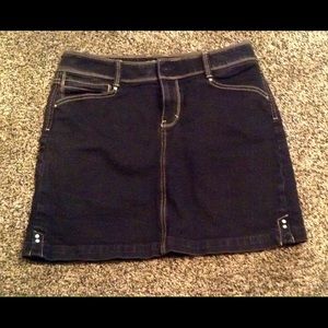 White House/ Black Market