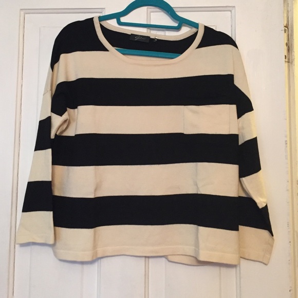 Black and white 3/4 length light sweater