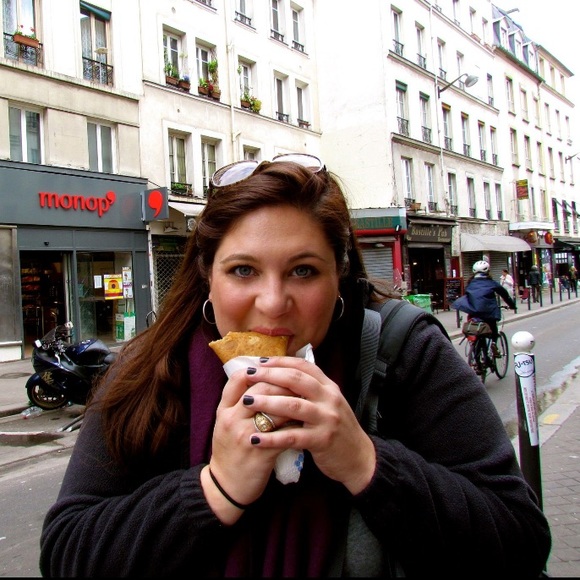 Meet your Posher, Rachel - Picture 3 of 4