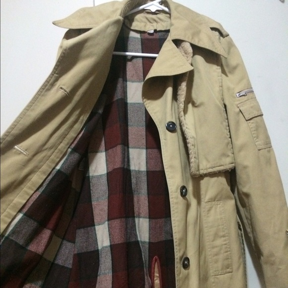 Trench Coat - Picture 3 of 4