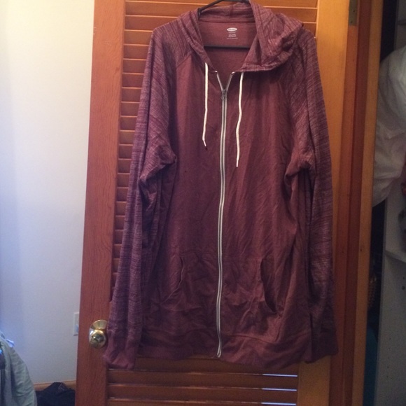 Maroon zip hoodie