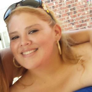 Meet your Posher, Elia