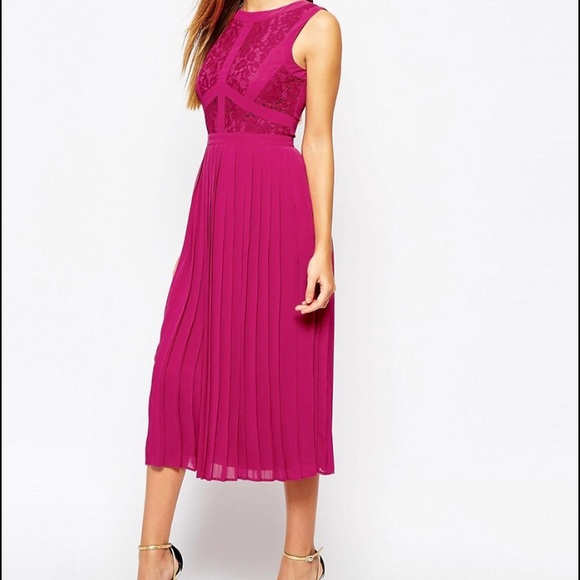 // ✨Final offer ✨// ASOS Lace Pleated Midi Dress