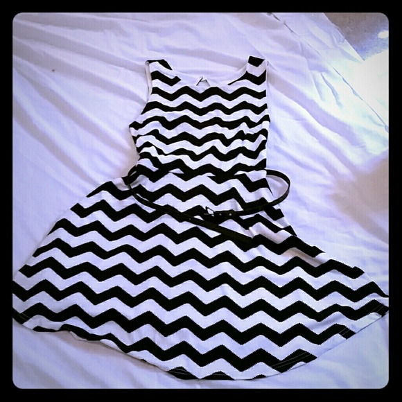 Black and white mini dress