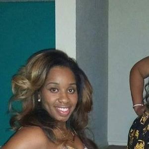 Meet your Posher, Latoya