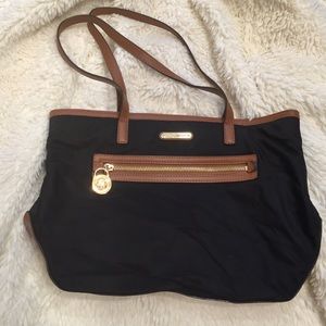 Micheal Kors Kempton bag