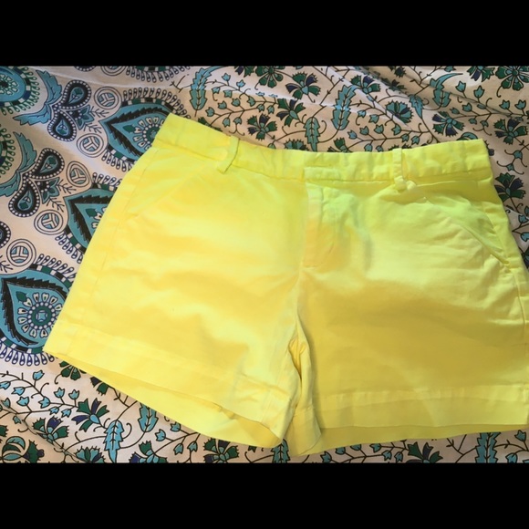 Yellow Gap khaki shorts