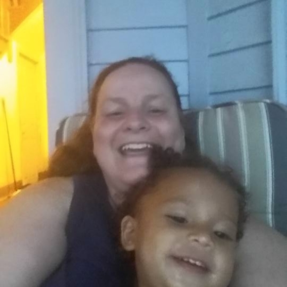 Meet your Posher, Rosemarie - Picture 1 of 1