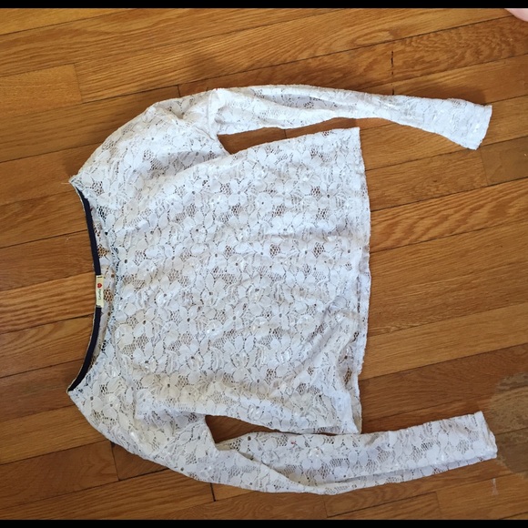 White lace long sleeve
