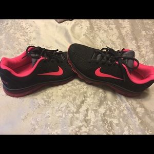 $30 price drop price as marked Nike air max Shoes