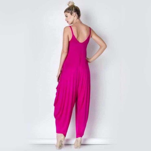🇺🇸 Harem Jumpsuit in Fuchsia Pink - Picture 2 of 4