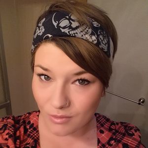 Meet your Posher, Johnna