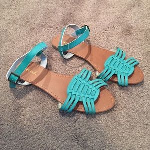 Teal / Turquoise Sandals - Size 6