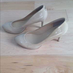 Ivanka Trump Nude Sophia Pump