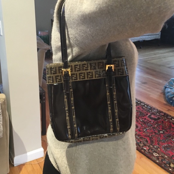 Small Fendi Purse Brown Patent