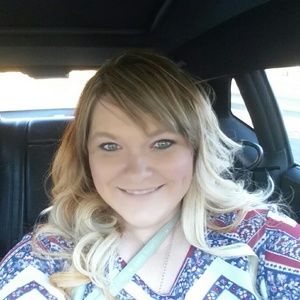 Meet your Posher, Alishia