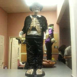 Meet your Posher, Nadia