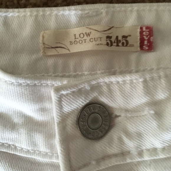 CLASSIC WHITE LEVI JEANS - Picture 2 of 4