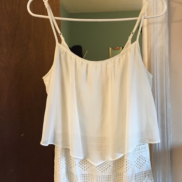 Host Pick - AEO Ivory Crochet Dress - Picture 2 of 6