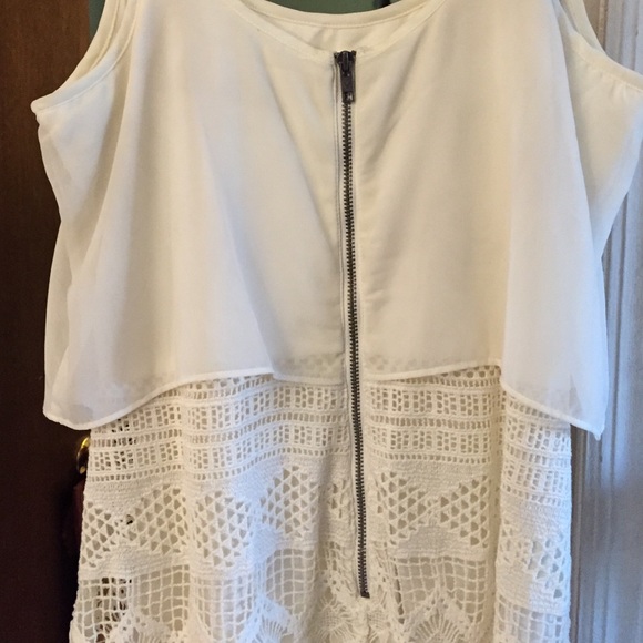 Host Pick - AEO Ivory Crochet Dress - Picture 4 of 6