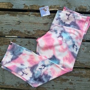 ONZIE Yoga Capri tie dye print