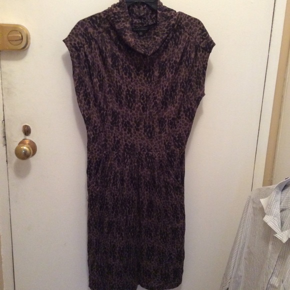 Banana Republic easy to wear dress