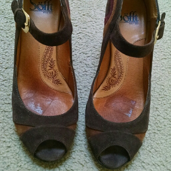 Brown suede, SOFFT heels