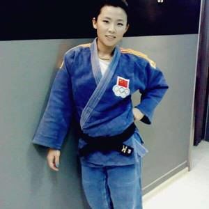 Meet your Posher, Ying