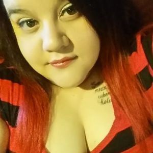 Meet your Posher, Junnette