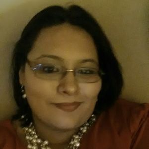 Meet your Posher, Rosalba