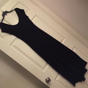 Short Sleeved Fitted Maxi Dress💋