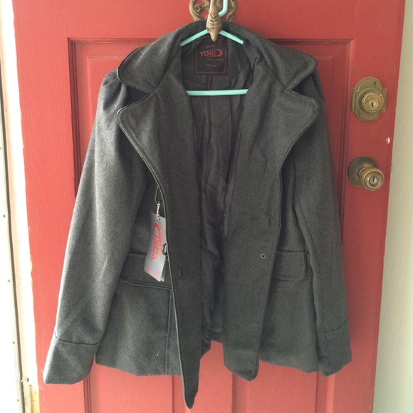 Hooded wool/poly coat