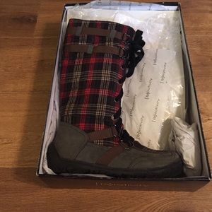 New! never worn plaid print boots
