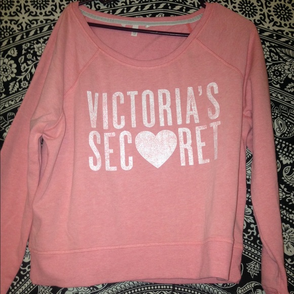 V.S Pink Shirt 💘